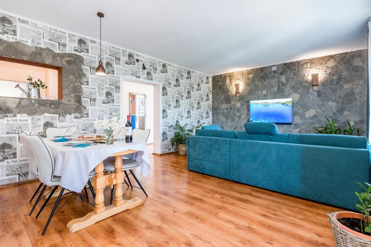 Apartment Vice Sibenik Luaran gambar